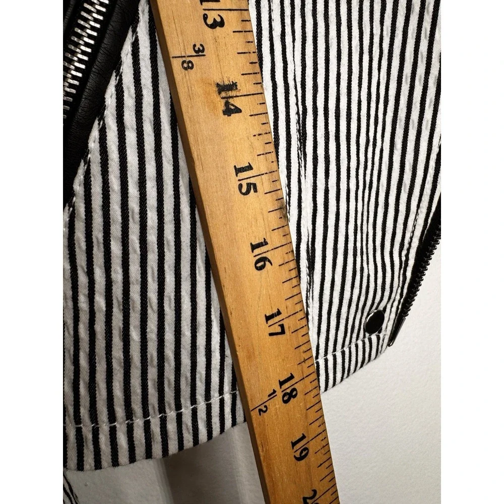 Club Monaco Moto Jacket Women's Size S/P  Full‎ Zip Lined Cropped White Striped